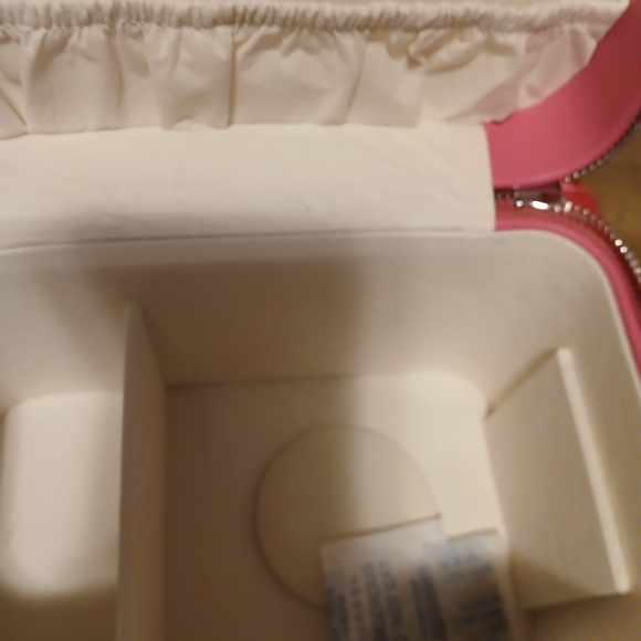 Pink Embossed Women Bag - Picture 4 of 4